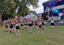 Und dann der Schock für alle: unsere Leaderin Antonia kann verletzungsbedingt nicht am Auftritt teilnehmen.