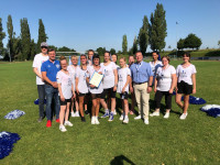 Auszeichnung für Trainerin Anke mit der Ehrennadel des KreisSportBundes.