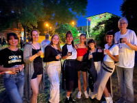 Unsere Tanzmädels (hier mit unserem Sponsor) nach dem gelungenen Auftritt