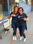 Unsere &Uuml;bungsleiterinnen Anke und Cindy treffen wir sehr euphorisch an.